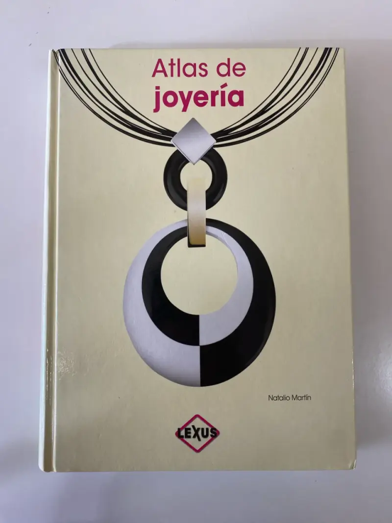 Libro Atlas de Joyería - 1