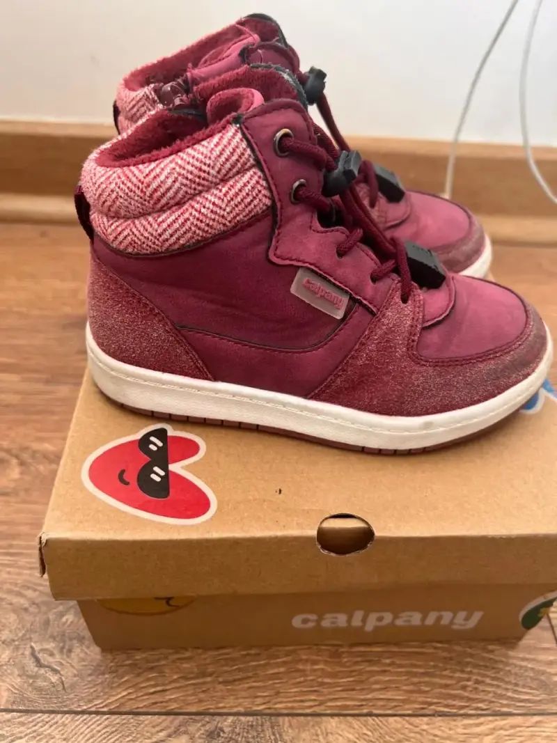 Zapatillas calpany burdeos talla 27 - 2