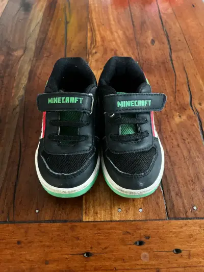 Zapatillas Minecraft negras - miniatura 1