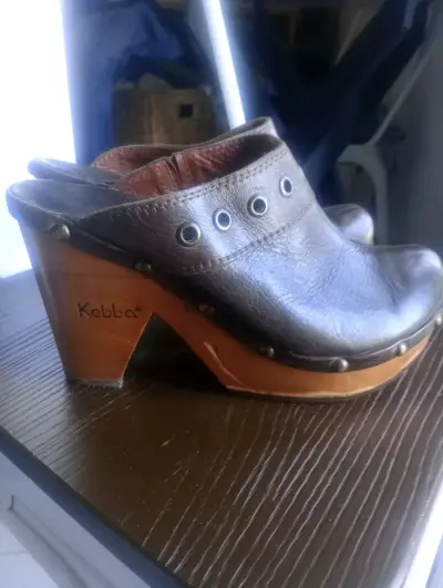 Zuecos de cuero marrón kebba - miniatura 2