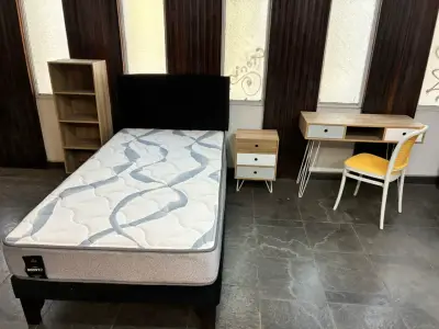 Cama con colchón de una plaza - miniatura 2