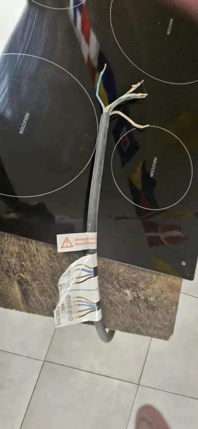 Encimera de inducción FDV 4 zonas eléctrica Nueva - miniatura 2