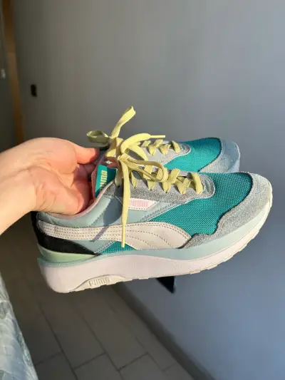 Zapatillas PUMA número 39, 25 cm. - miniatura 1