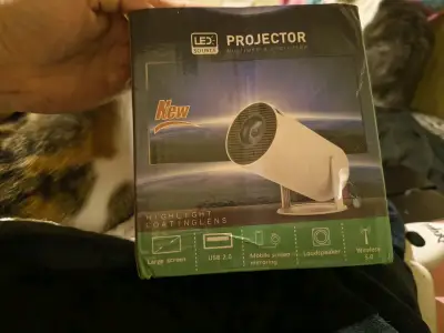Proyector multimedia LED Source - miniatura 1