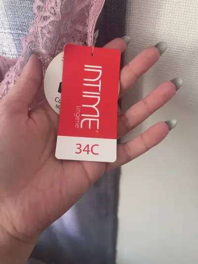 Sostén de encaje rosado 34C - miniatura 1