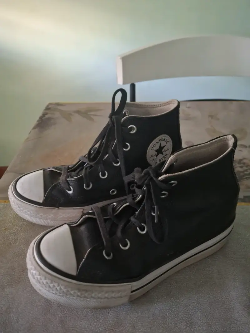 Zapatillas Converse negras - 1