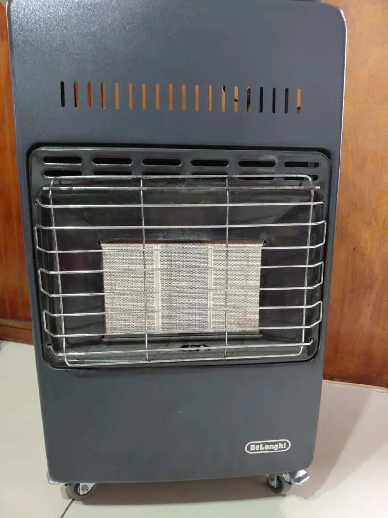 Calefactor a gas negro - 4