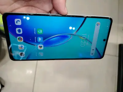 Smartphone VIVO Y 36 5G  en buen estado - miniatura 5