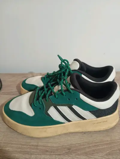 Zapatillas deportivas verdes y blancas Adidas! - miniatura 4