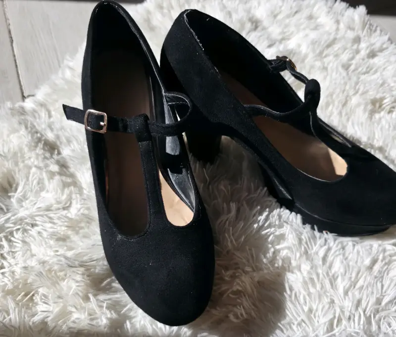 Zapatos tacón negros con correa - 2