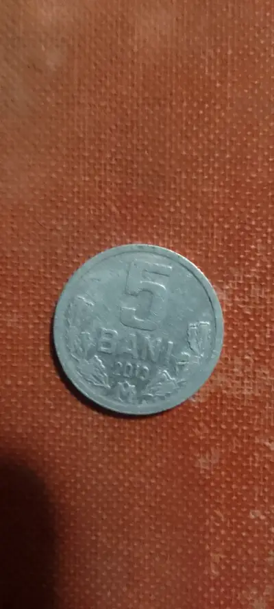 Moneda de Moldavia 5 bani 2013 - miniatura 2