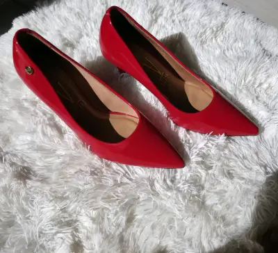 Tacones rojos charol Vizzano - miniatura 2