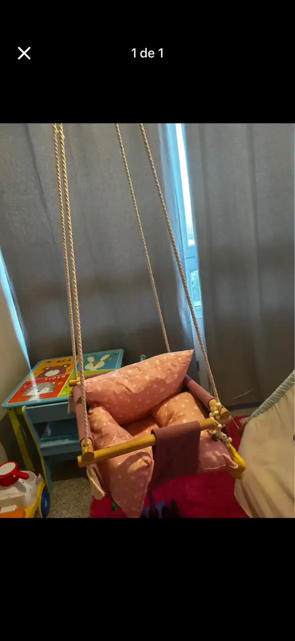 Columpio infantil interior rosa