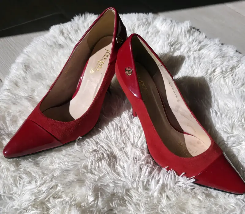 Zapatos rojos de tacón elegante tacón alto - 2