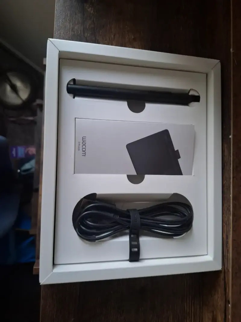 Tableta gráfica Wacom Intuos - 4