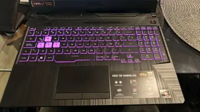 Laptop ASUS TUF Gaming A15 - miniatura 1