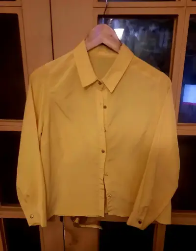 Camisa amarilla de manga larga - miniatura 1
