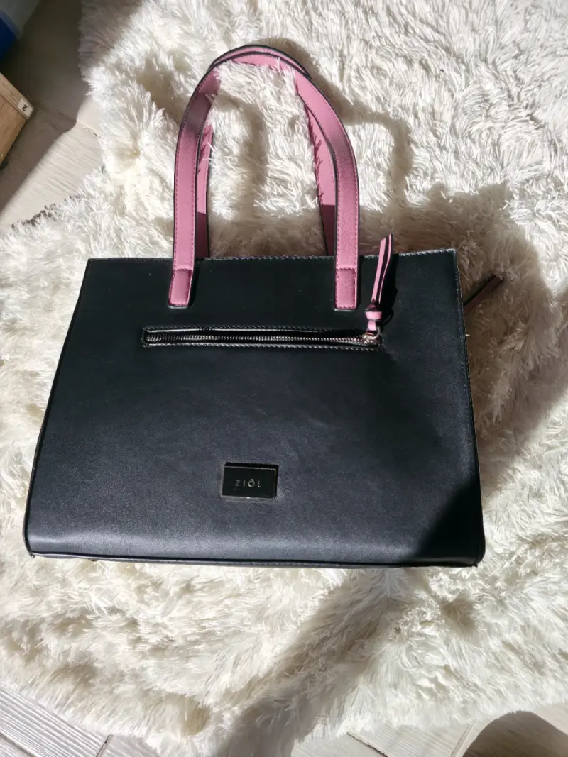 Cartera negra con asas rosas - 3