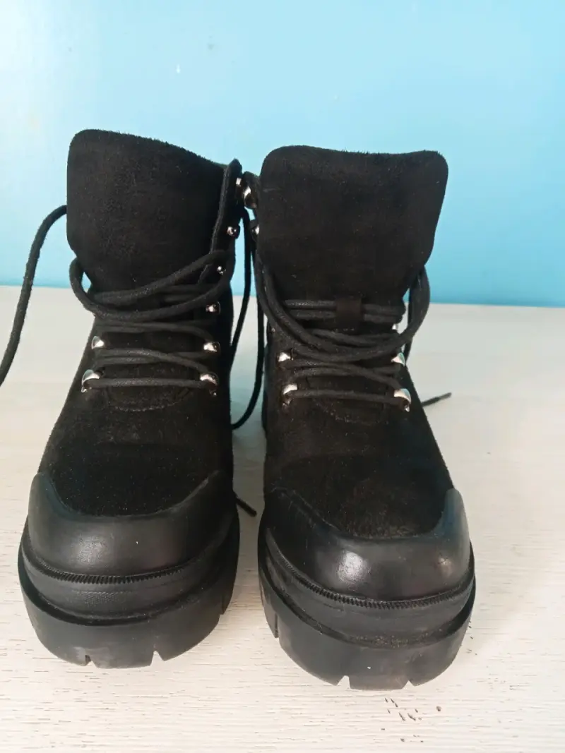 Botines negros de gamuza - 4
