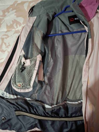 Chaqueta outdoor impermeable - miniatura 2
