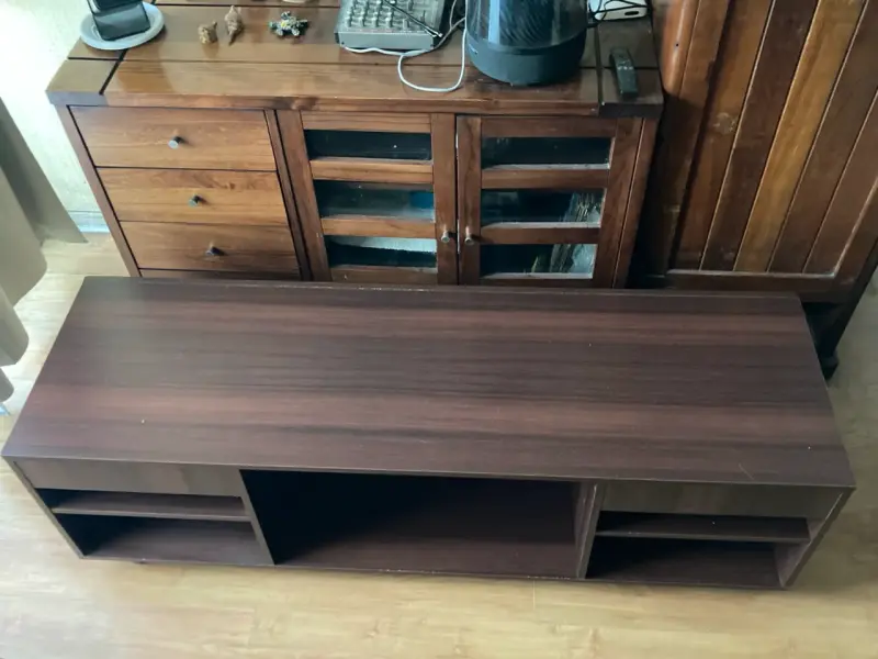 Mueble de TV madera oscura - 3