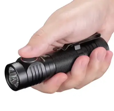 Linterna Nitecore E4K 4400 lúmenes - miniatura 2