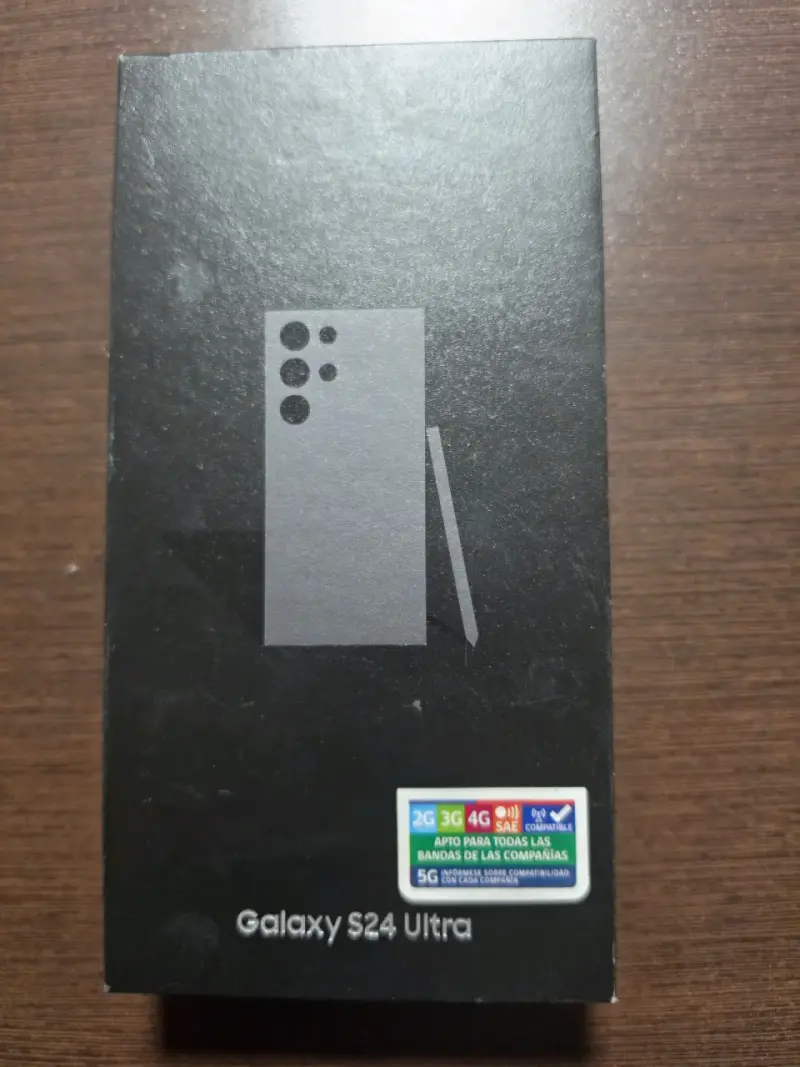 Samsung Galaxy S24 Ultra impecable - 1