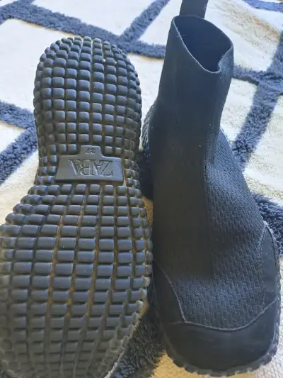 Zapatos deportivos negros calcetin - miniatura 3