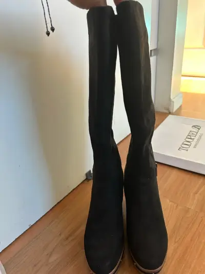 Botas negras de mujer - miniatura 2