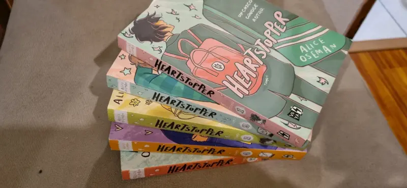 Set de libros Heartstopper tomos 1-5 - 2