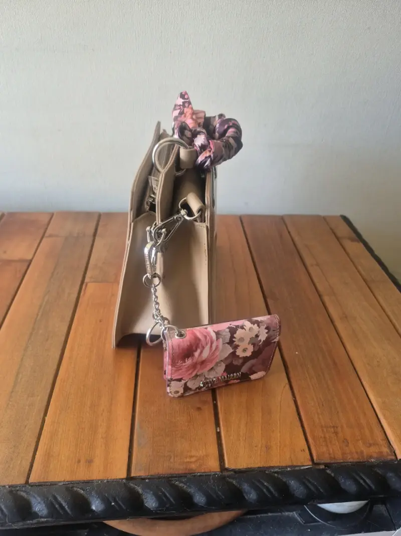 Cartera Steve Madden beige - 4