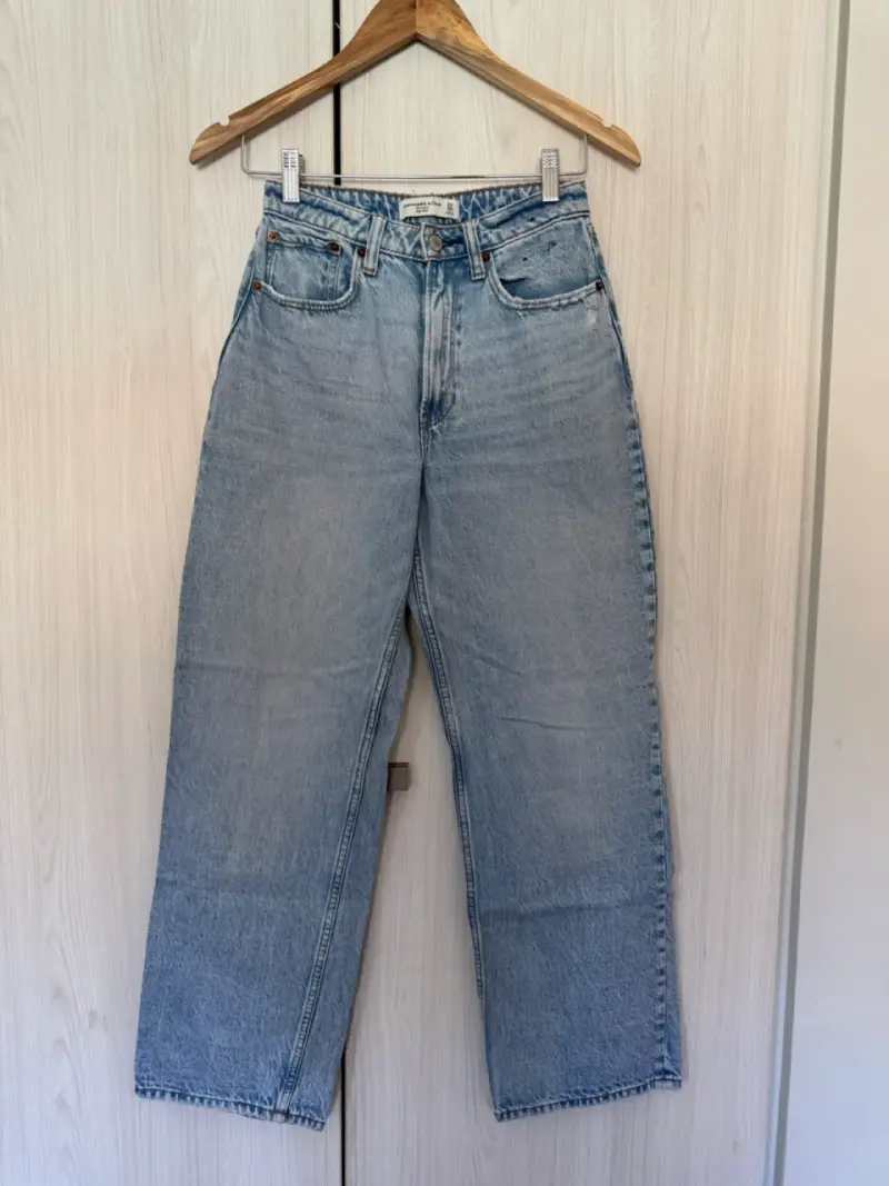 Jeans Abercrombie & Fitch - 1