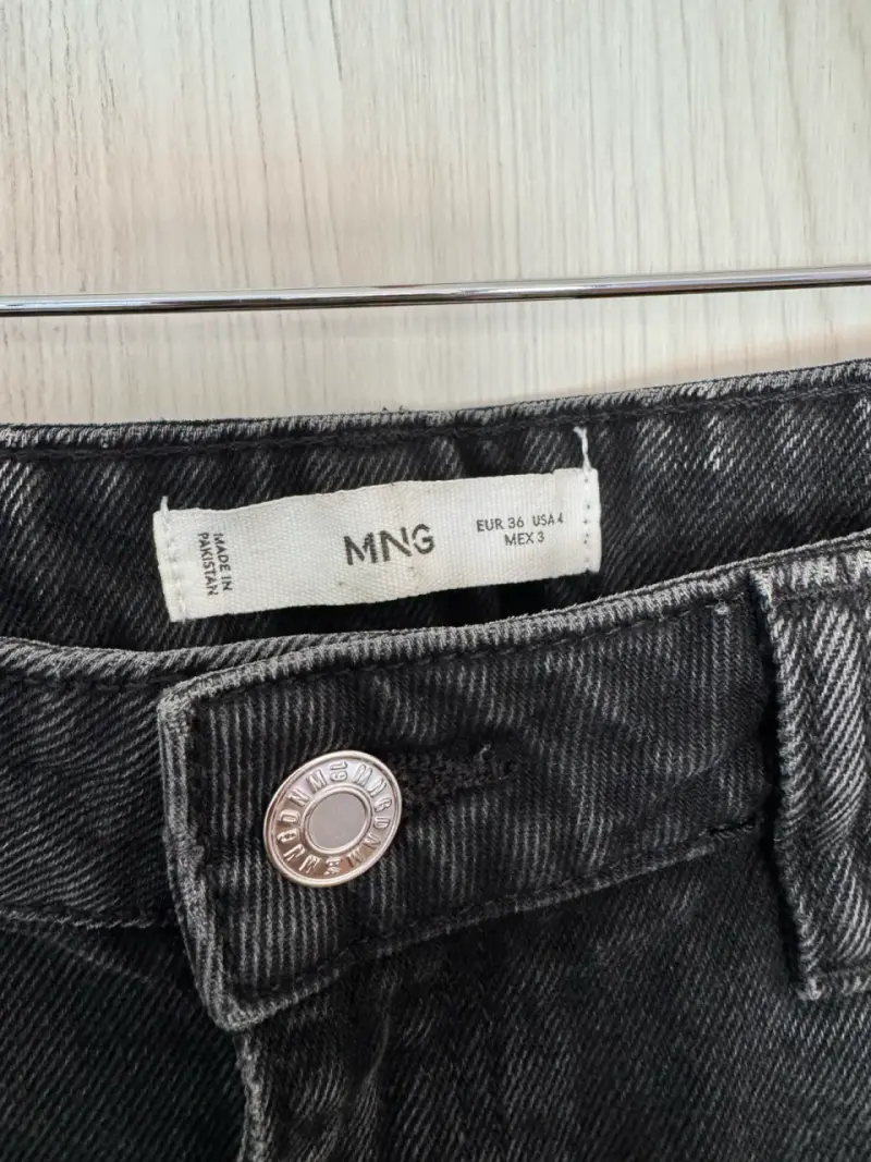 Jeans negro Mango - 3