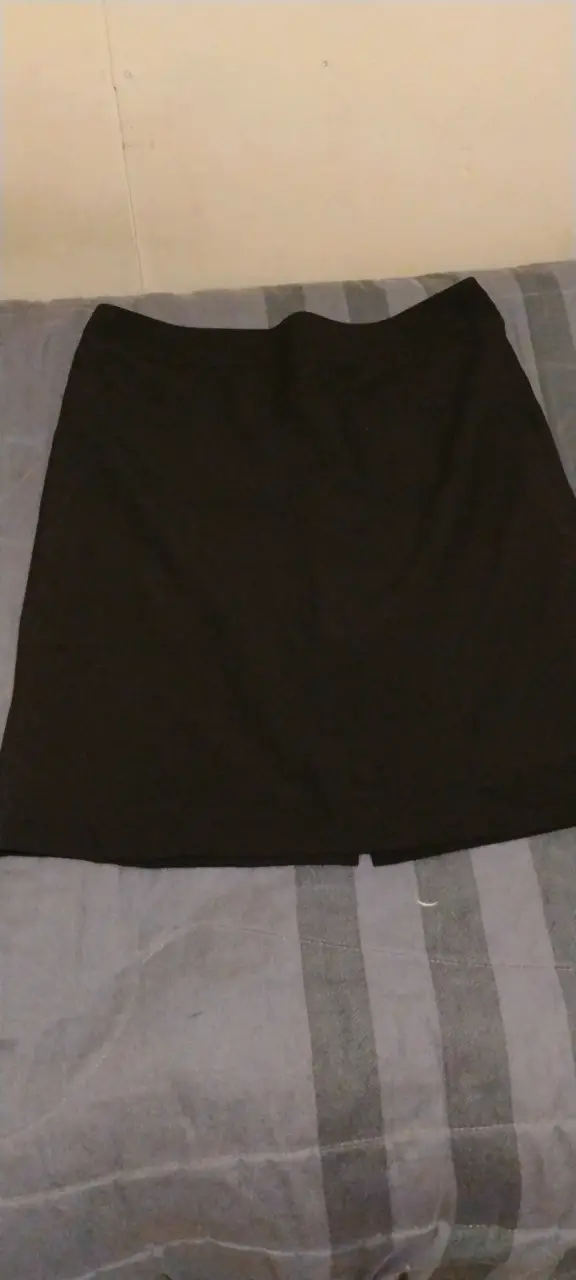 Blusa blanca con cinturón - 5