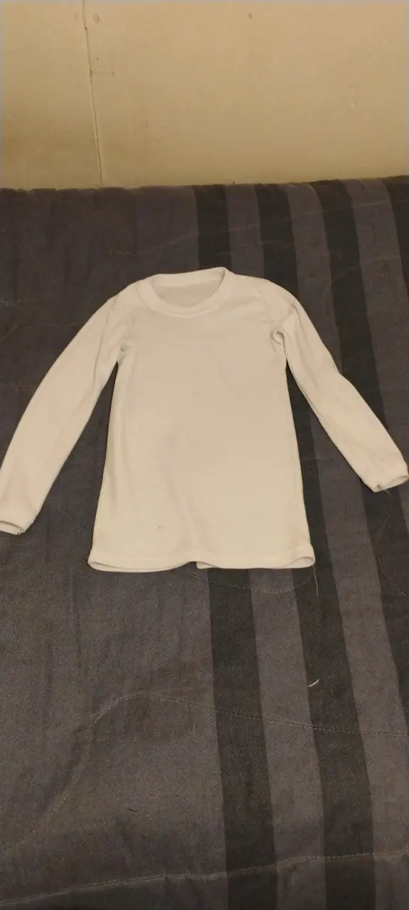 Blusa blanca con cinturón - 6