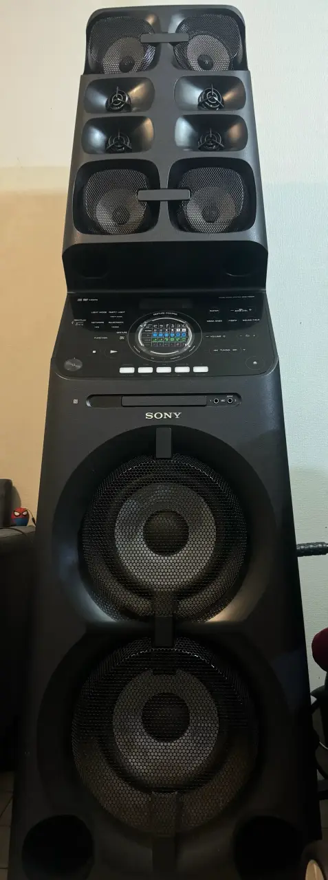Altavoz Sony de alta potencia - 3