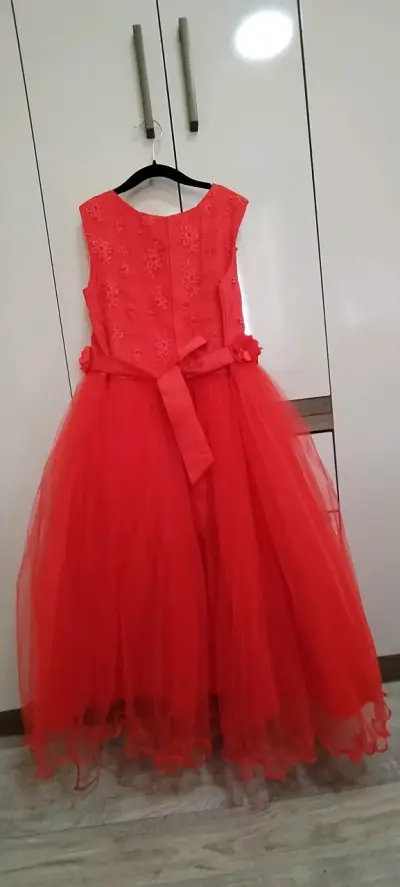 Vestido rojo para niña talla 14 - miniatura 3