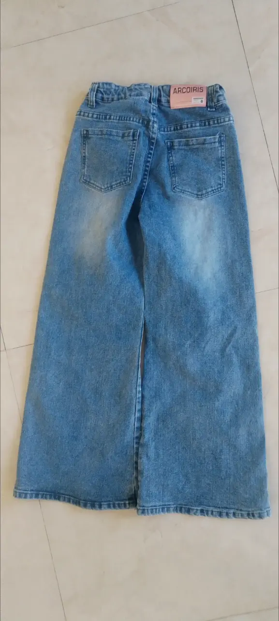 Jeans azules con corazones con brillos talla 10-12 - 3
