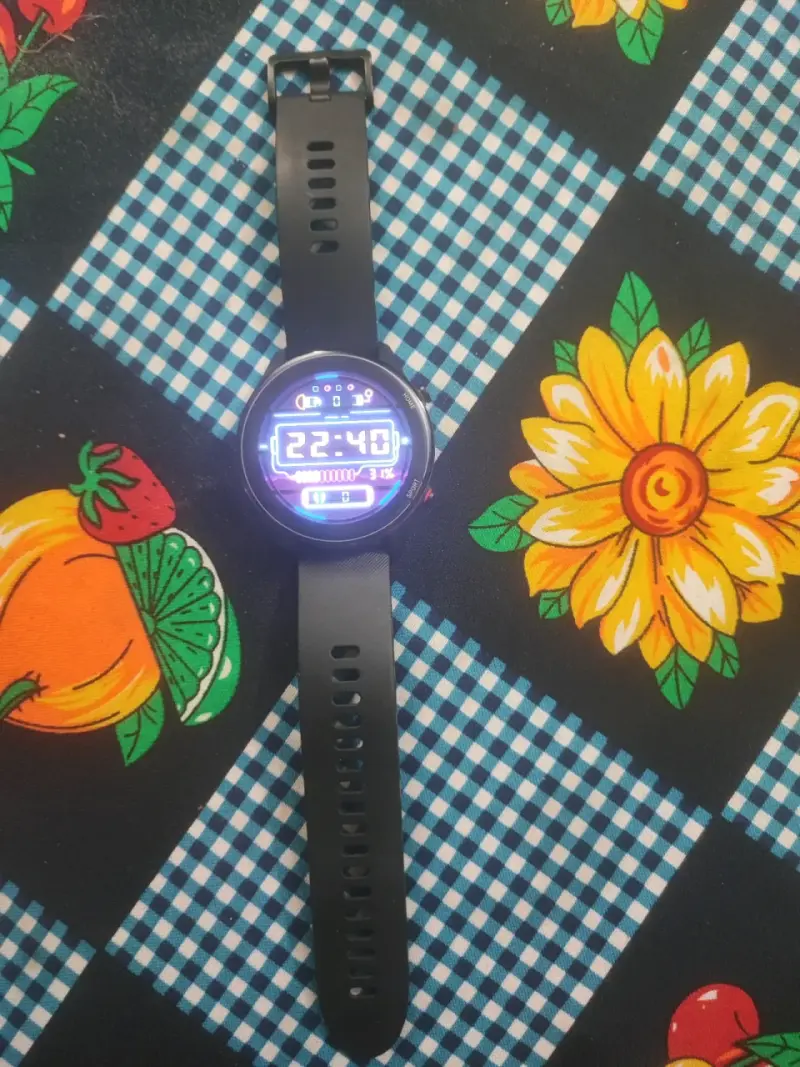 Reloj inteligente negro - 1