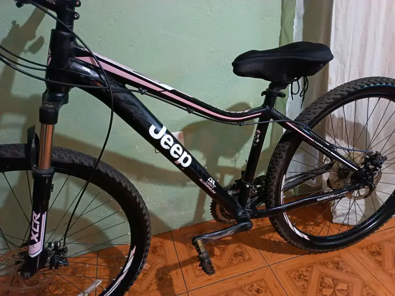 Bicicleta Jeep de montaña - 1