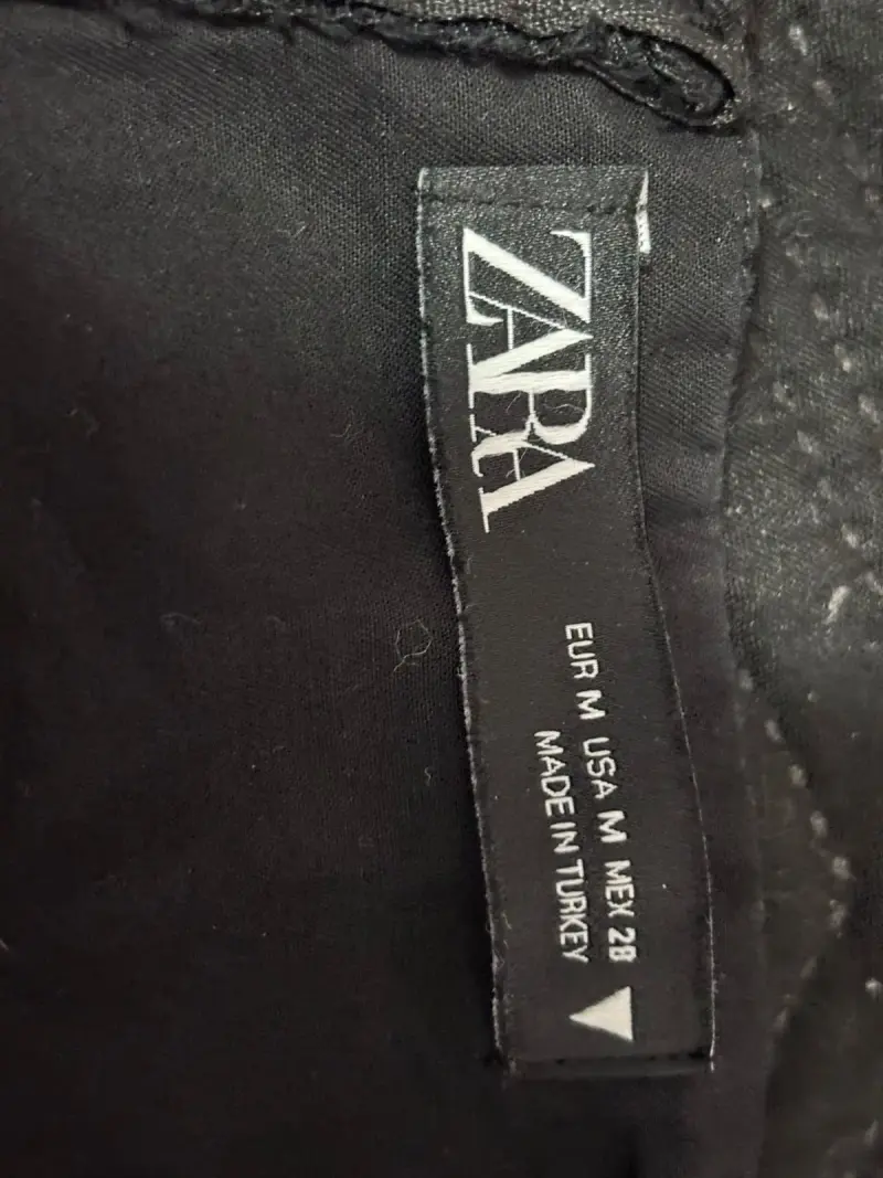 Falda negra corta ZARA - 3