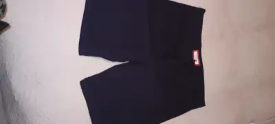 Bermudas negras para mujer - miniatura 1