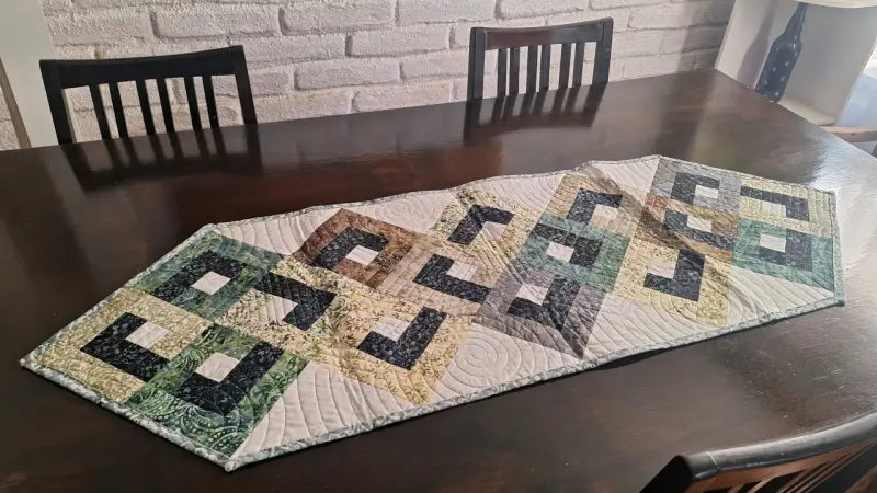 Camino de mesa patchwork