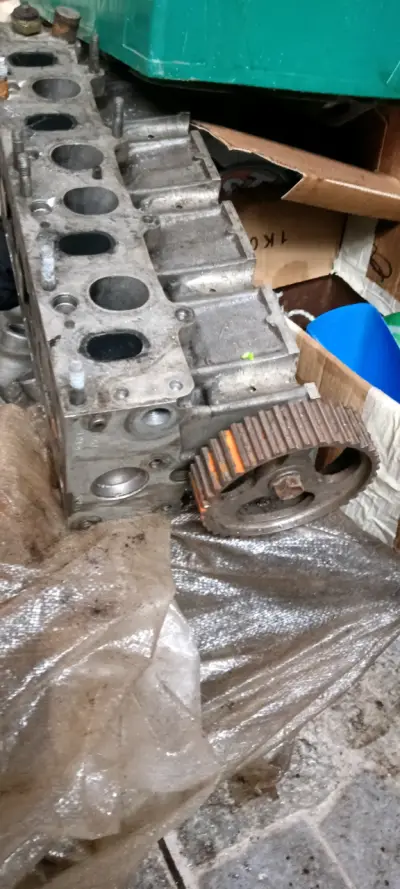 Bloque motor usado - miniatura 1