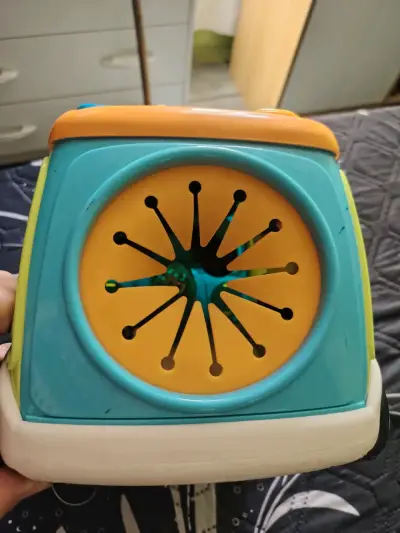 Juguete educativo camioncito colorido - miniatura 4