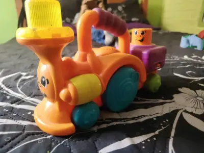 Juguete sonajero bebé - miniatura 2