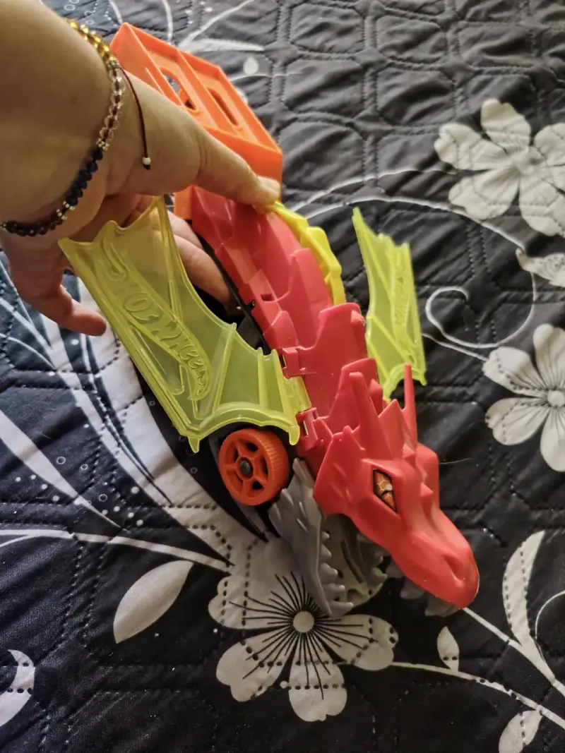 Auto de juguete Hot Wheels - 4