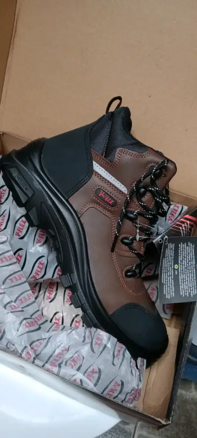 Botas V-Flex marrones y negras - miniatura 1