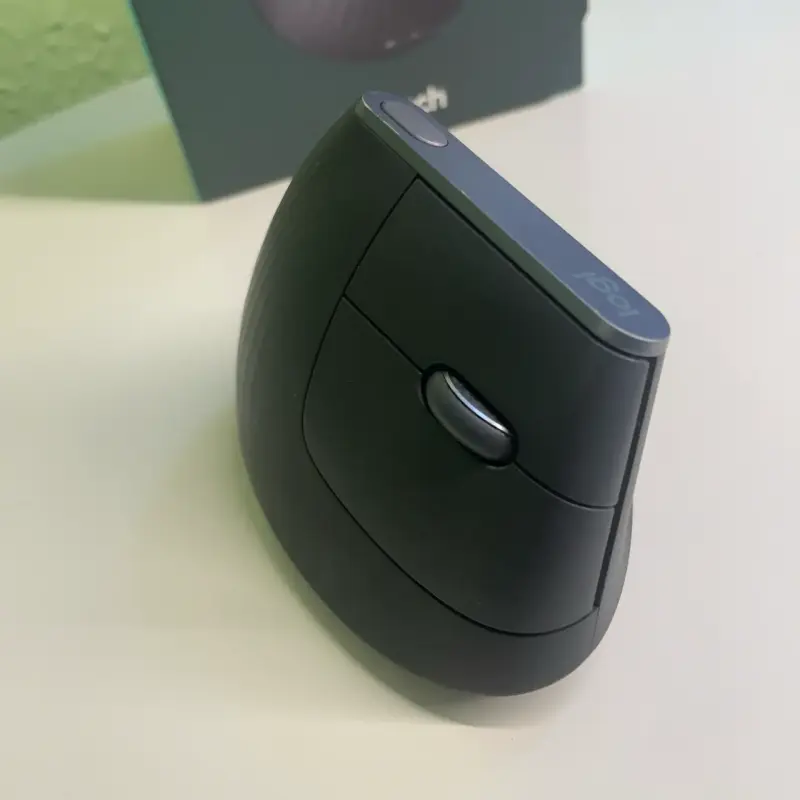MX VERTICAL Mouse ergonómico Logitech - 2