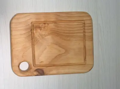 Tabla de cortar de madera - miniatura 1